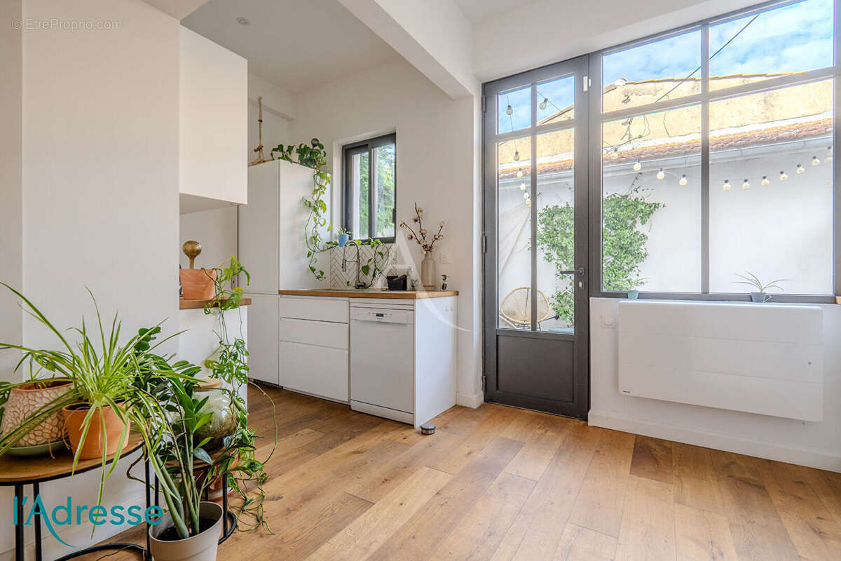 Appartement à BORDEAUX