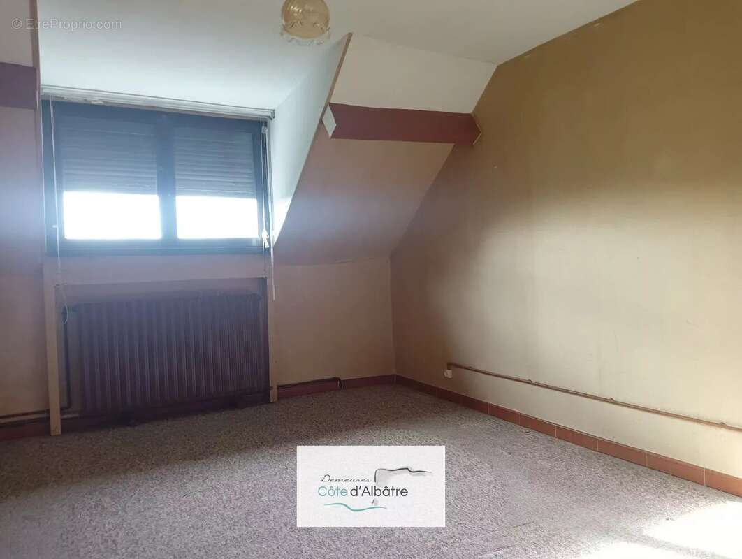 Maison à SAINT-PIERRE-EN-PORT