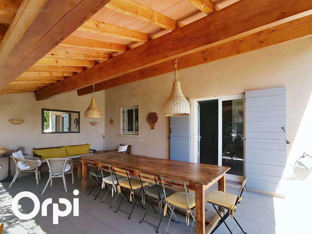 Maison à LA CADIERE-D'AZUR