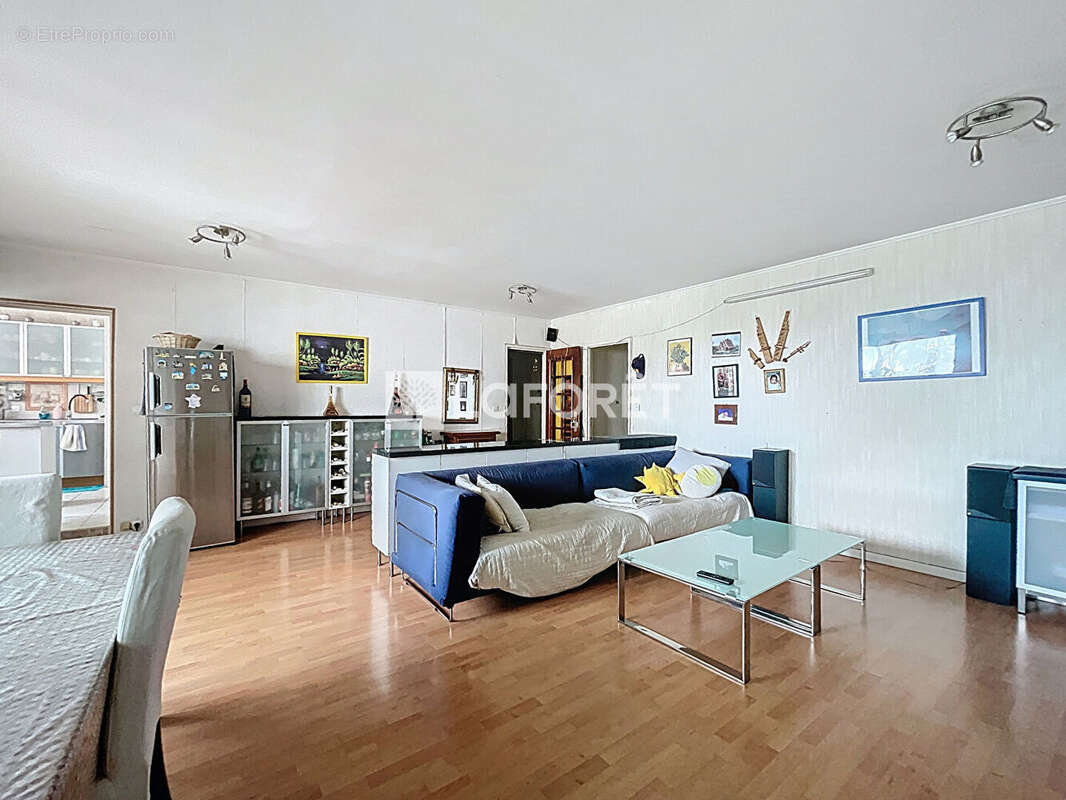 Appartement à RILLIEUX-LA-PAPE