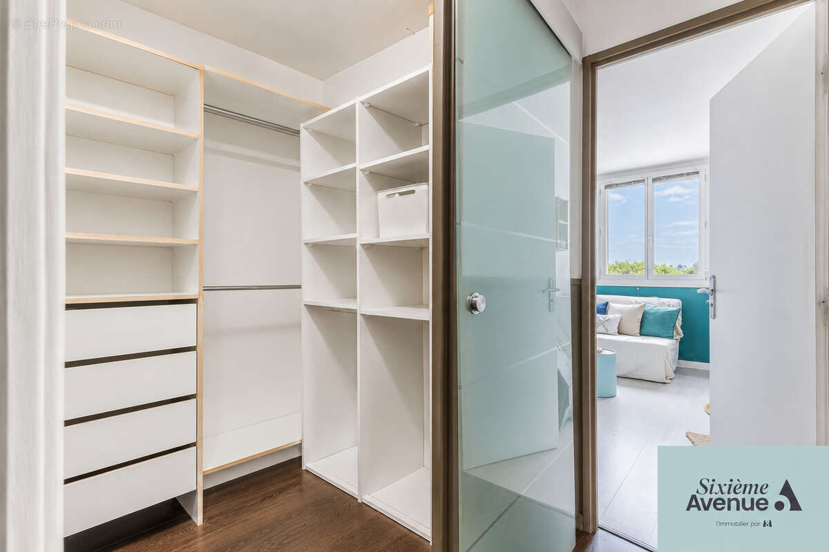 Appartement à CHILLY-MAZARIN