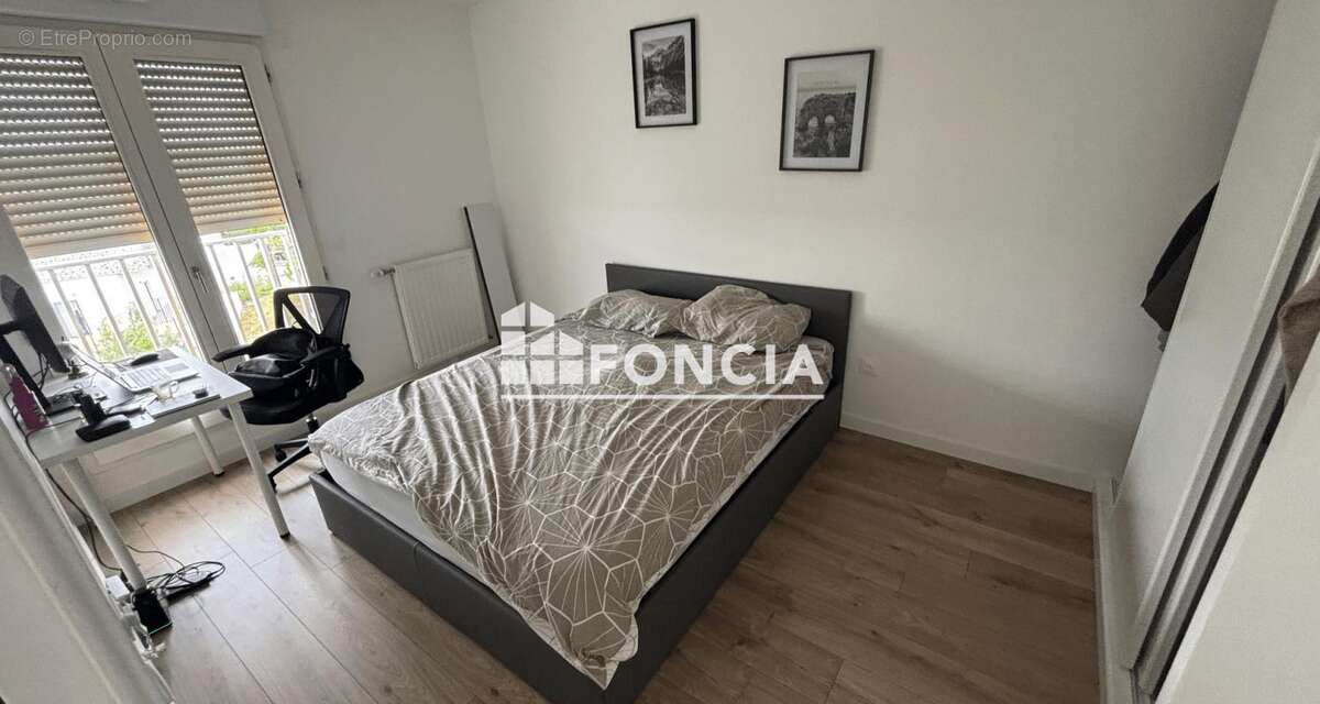 Appartement à SAINT-CYR-L&#039;ECOLE