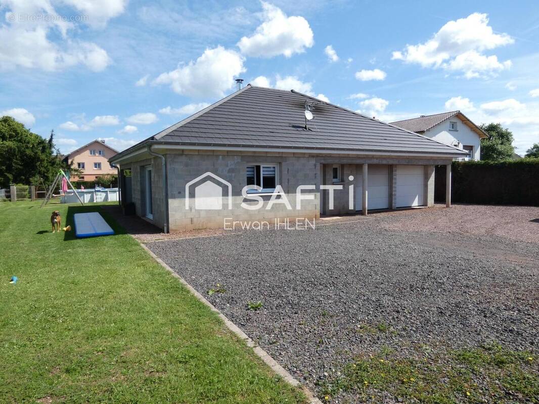 Photo 1 - Maison à ROYE