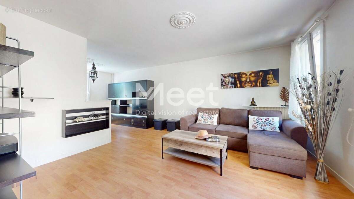 Appartement à MAUREPAS