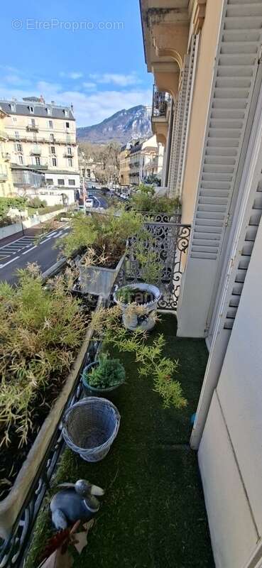 Appartement à AIX-LES-BAINS