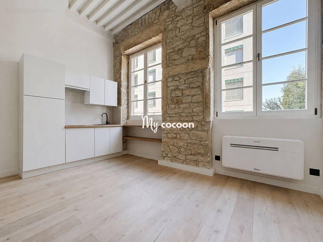 Appartement à LYON-1E