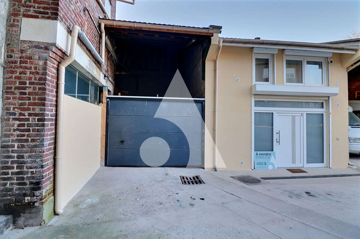 Maison à MERY-SUR-OISE