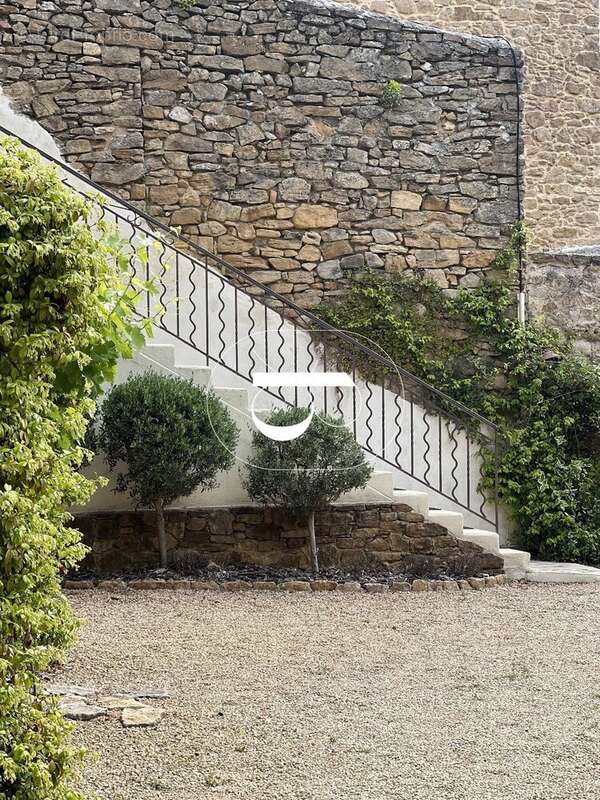 Maison à GOUDARGUES