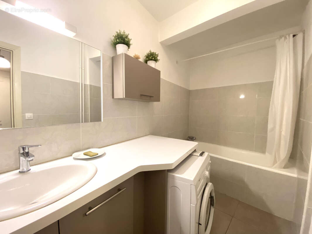 Toulouse secteur St Georges - Grand appartement T1 35.82 m2 - photo 4