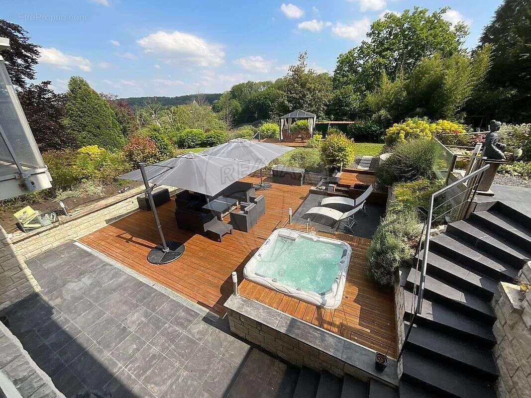 Maison à LONGPONT