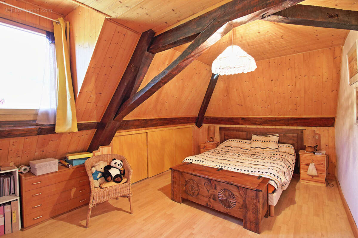 Maison La Cote Saint Andre 5 pièce(s) 158 m2 - photo 14