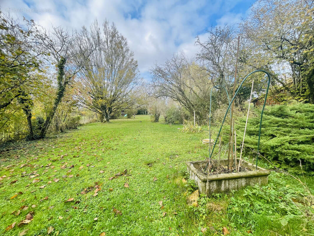 Maison à LONS-LE-SAUNIER