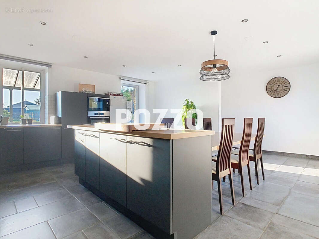 A vendre - belle maison renovee - pontorson - photo 2
