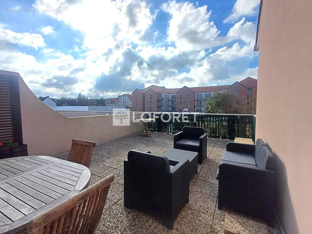 Appartement à NESLES