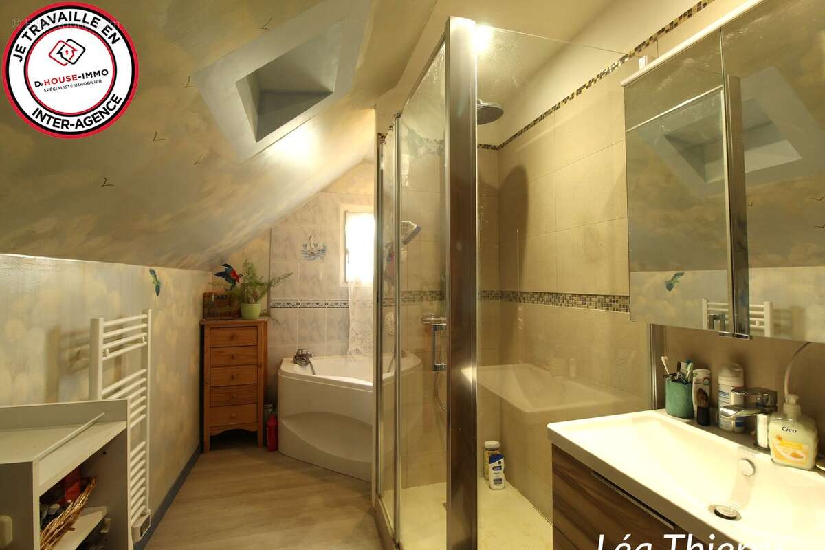 Maison à FLEURY-SUR-ANDELLE