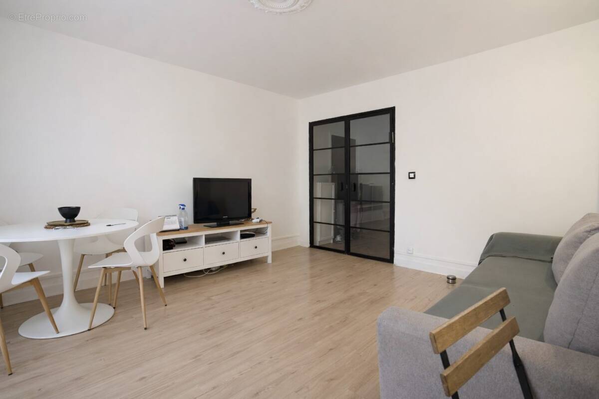 Appartement à LIVRY-GARGAN