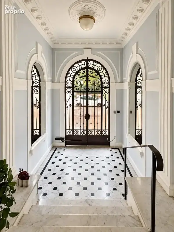 T4 de 101,37 m2 – Palais Albert 1er, Antibes - photo 1