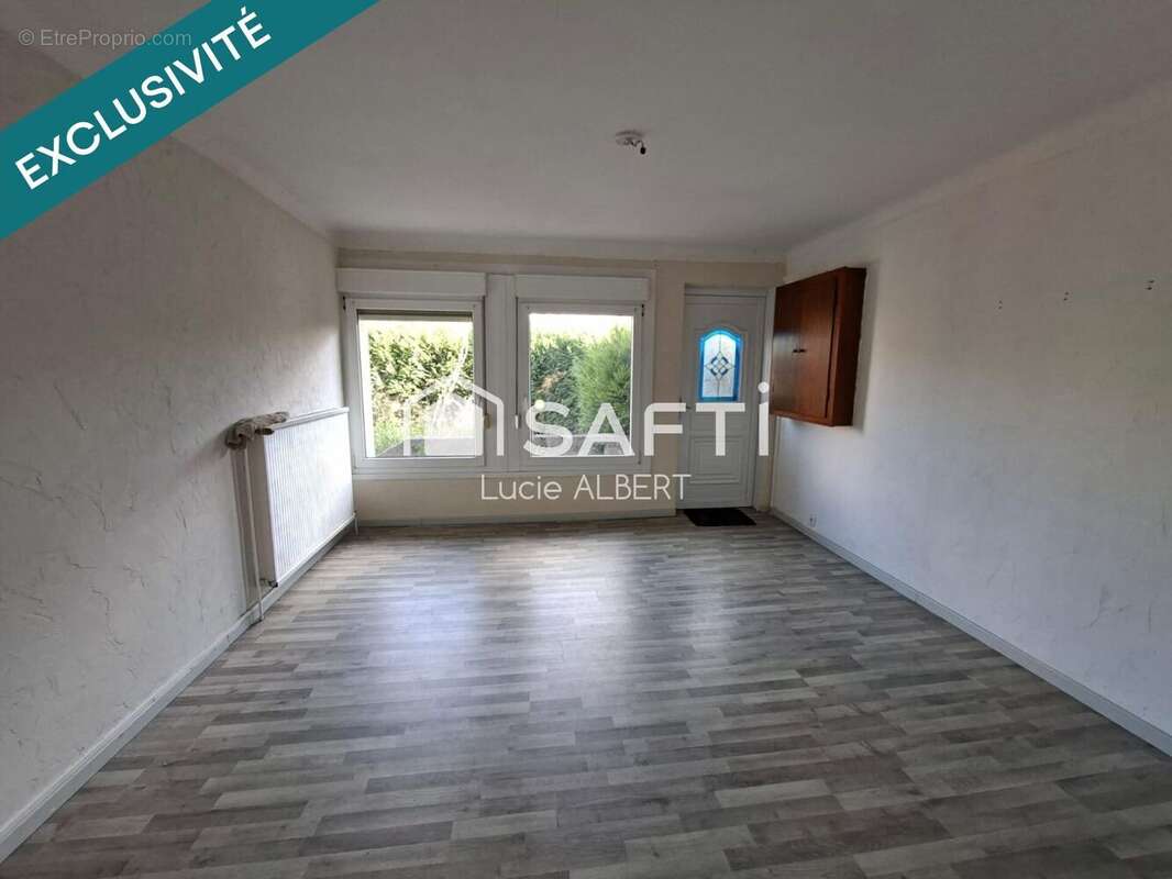 Maison 114 m² à Grostenquin  - photo 2
