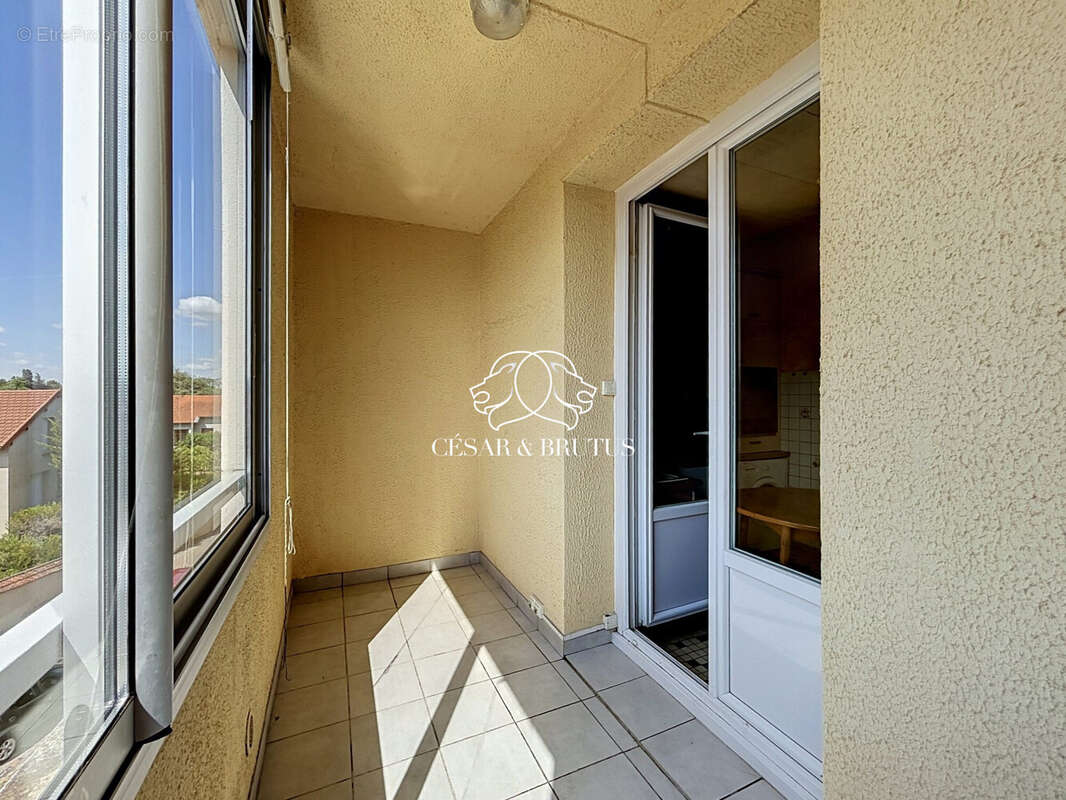 Appartement 64 m² à Roanne  - photo 7