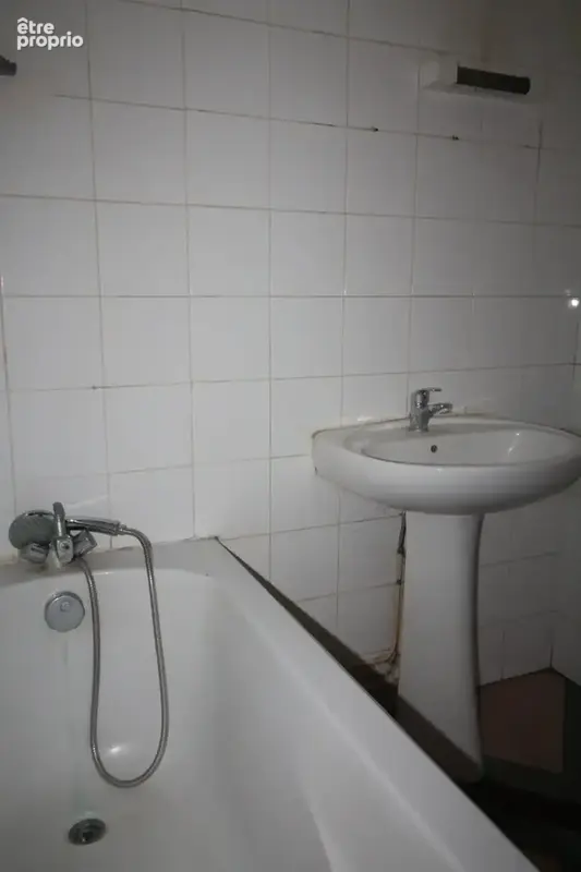 Investisseurs appartement au rez de chaussée d'une résidence en centre ville - photo 9