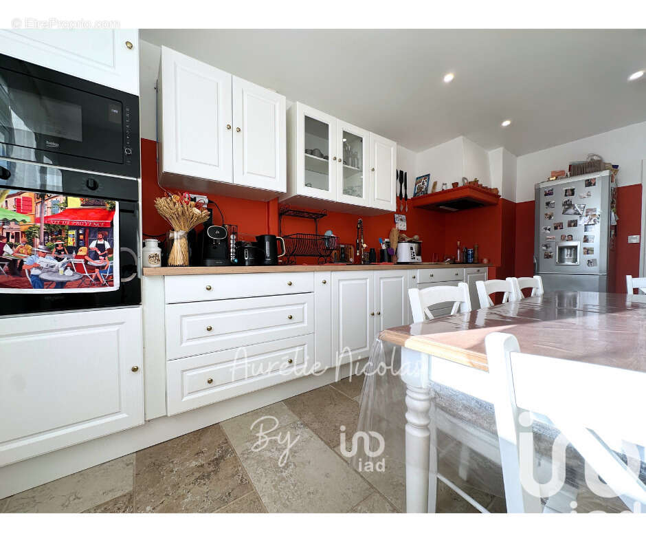 Photo 7 - Appartement à VILLENEUVE-LES-AVIGNON