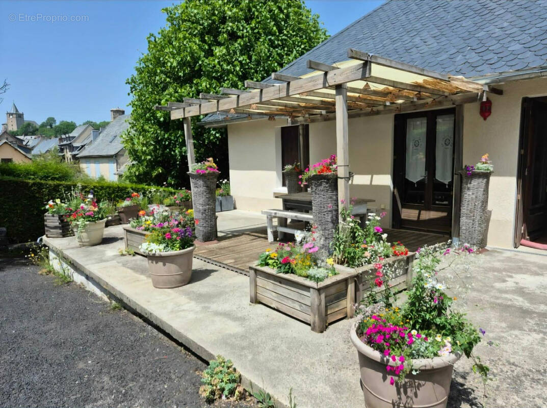Appartement à LAGUIOLE