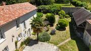 Maison à MONTS-SUR-GUESNES