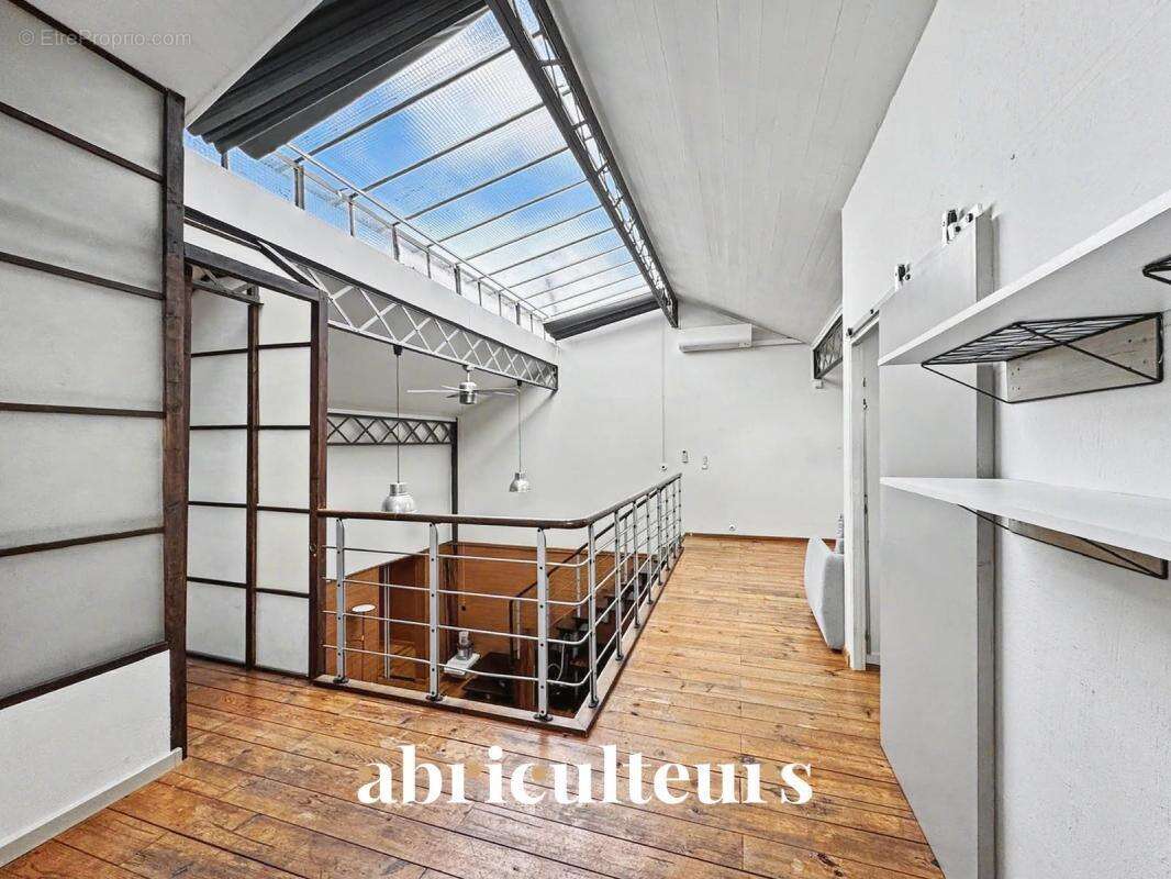Loft 114 m² – Rare et dans un quartier recherché en vente à Argenteuil (95100) - photo 17