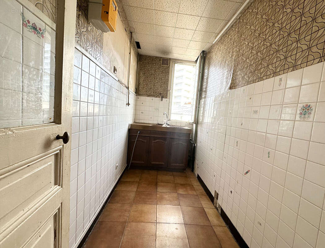 Appartement à PARIS-18E