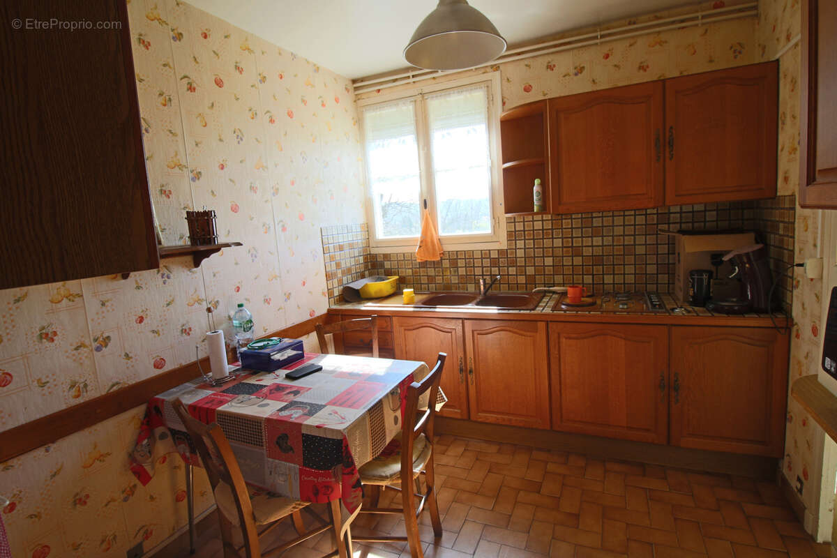 Maison à PUY-L'EVEQUE