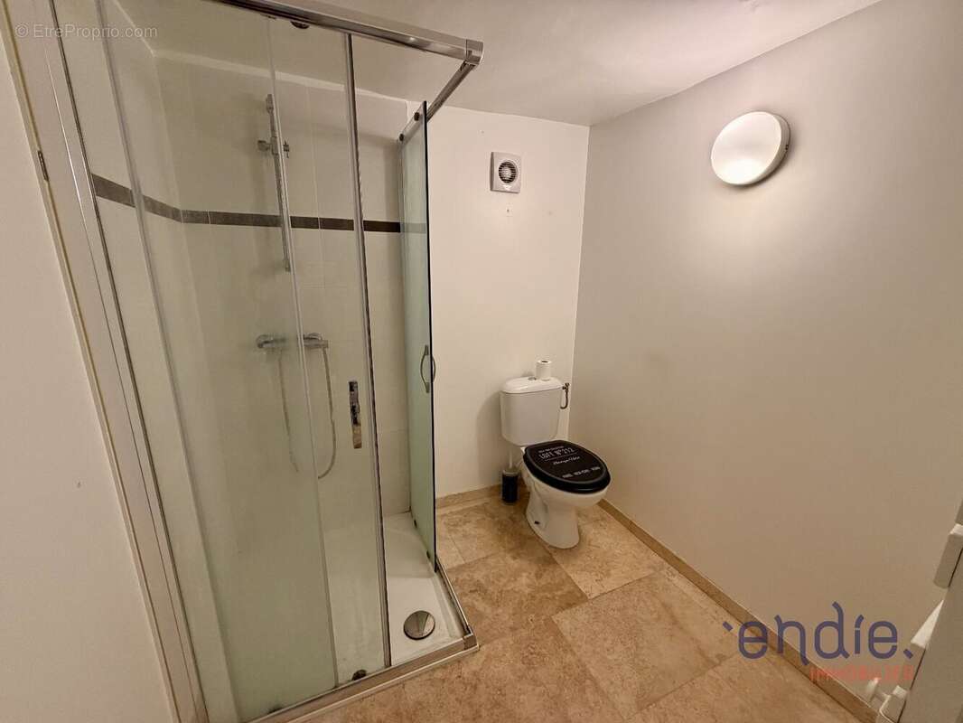 Appartement à LORGUES