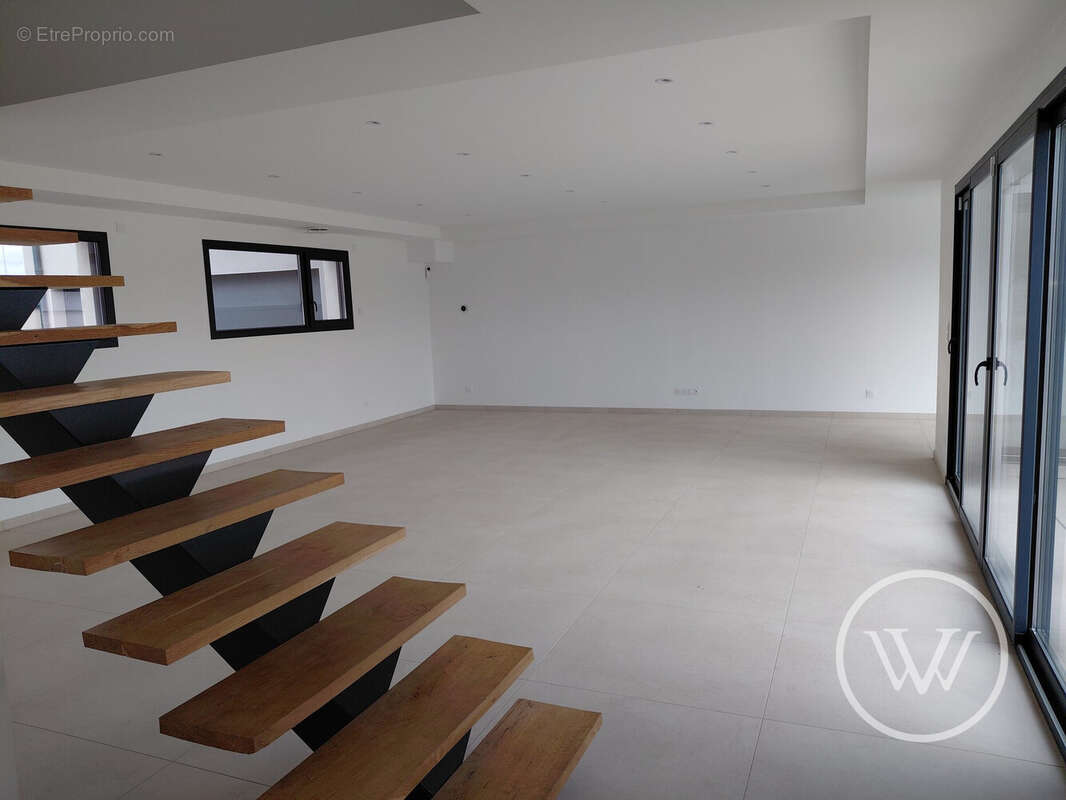 Maison à ANDREZIEUX-BOUTHEON