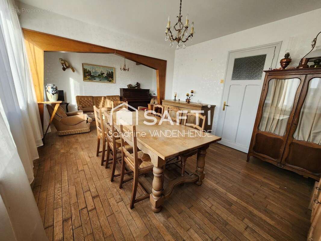 Maison 120 m² à Brunehamel  - photo 6