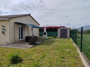 Maison à SAINT-CLAR-DE-RIVIERE