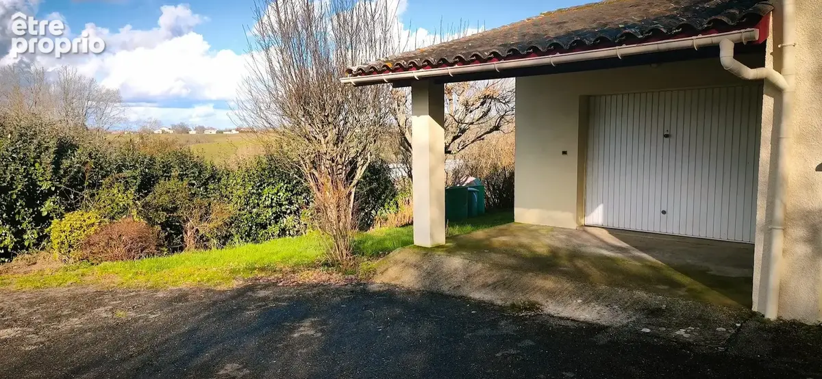 Maison individuelle récente avec garage et magnifique terrain arboré de 3000 m² - photo 14