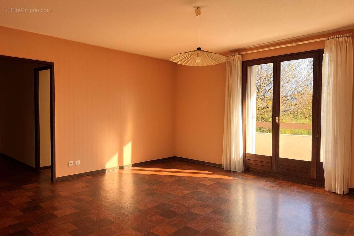 Appartement à SEYSSINS