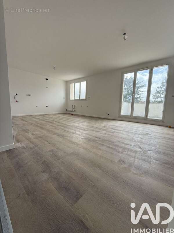 Photo 5 - Appartement à HOUILLES