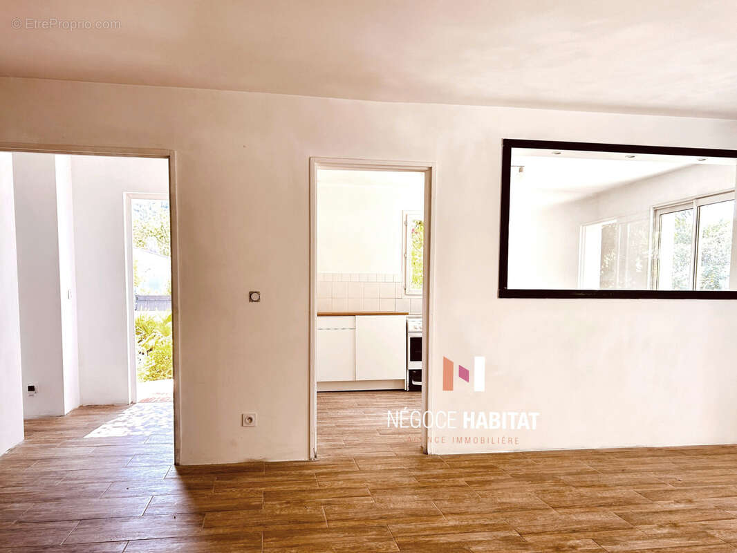Maison à QUISSAC