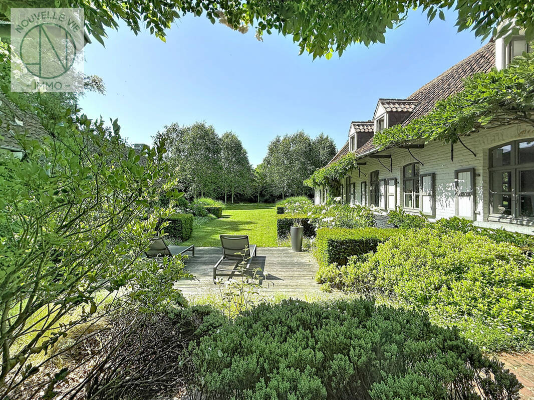 Maison à CROIX