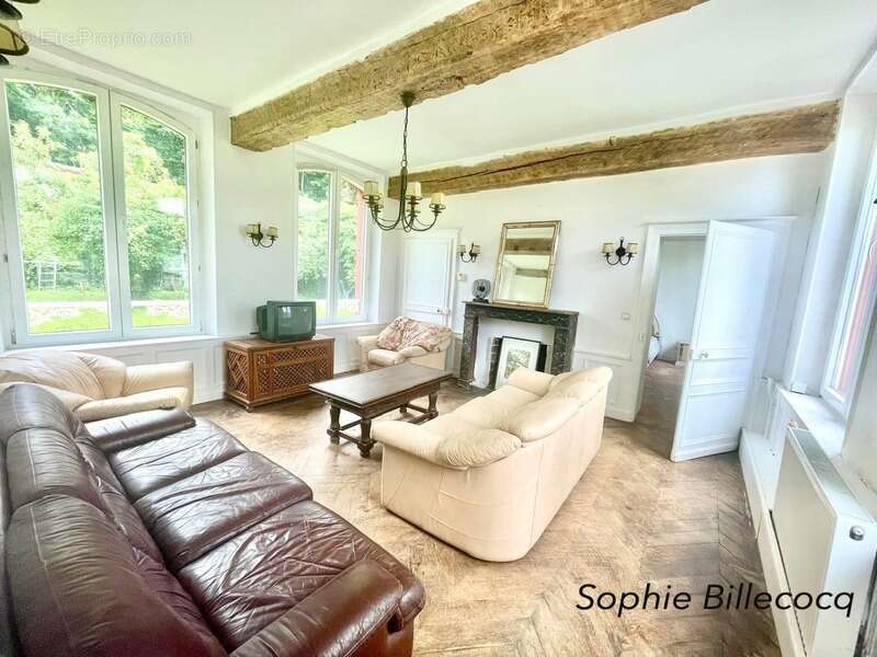 Maison à TALMONTIERS