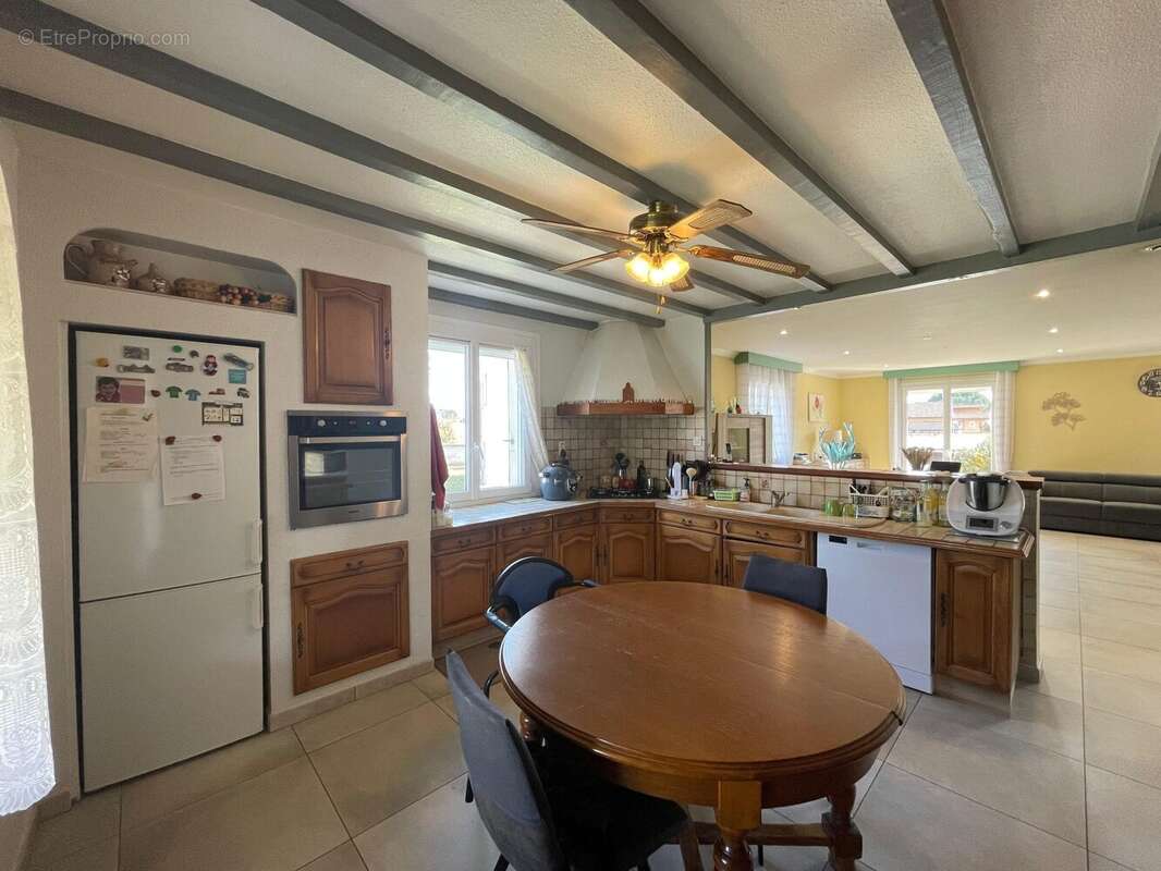 Maison à SAINT-ROMAIN-DE-JALIONAS