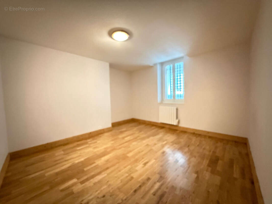 Appartement à LONS-LE-SAUNIER