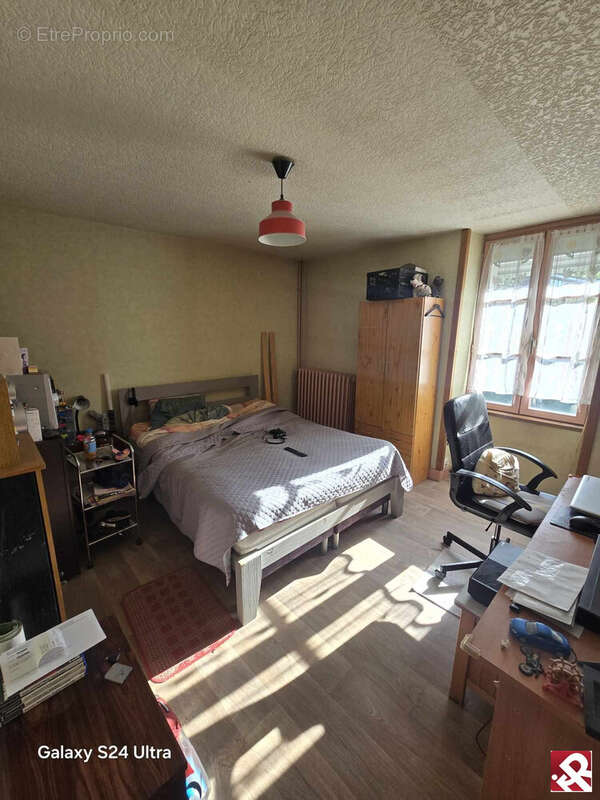 Maison à SAINTE-FEYRE