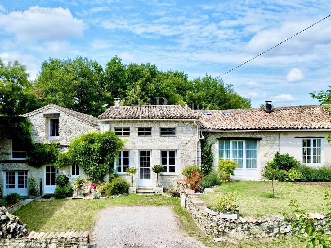 Maison à DURAS