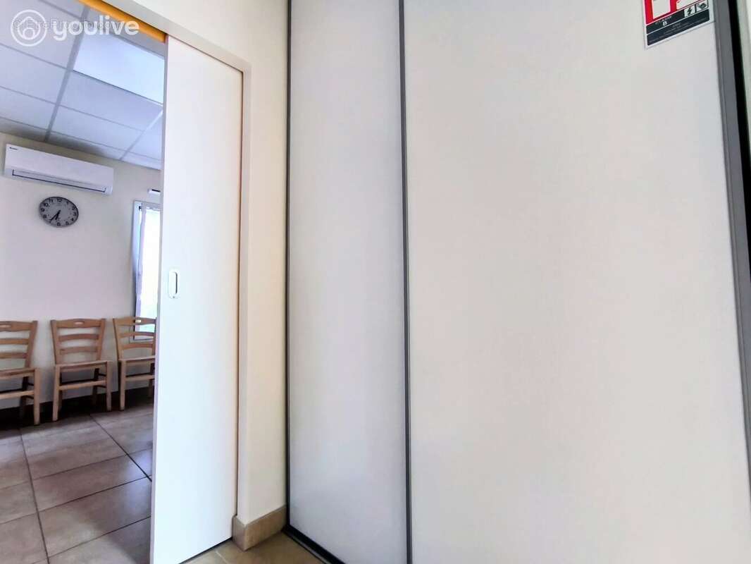 Opportunité rare – Local professionnel haut de gamme, prêt à l'emploi ! - photo 23