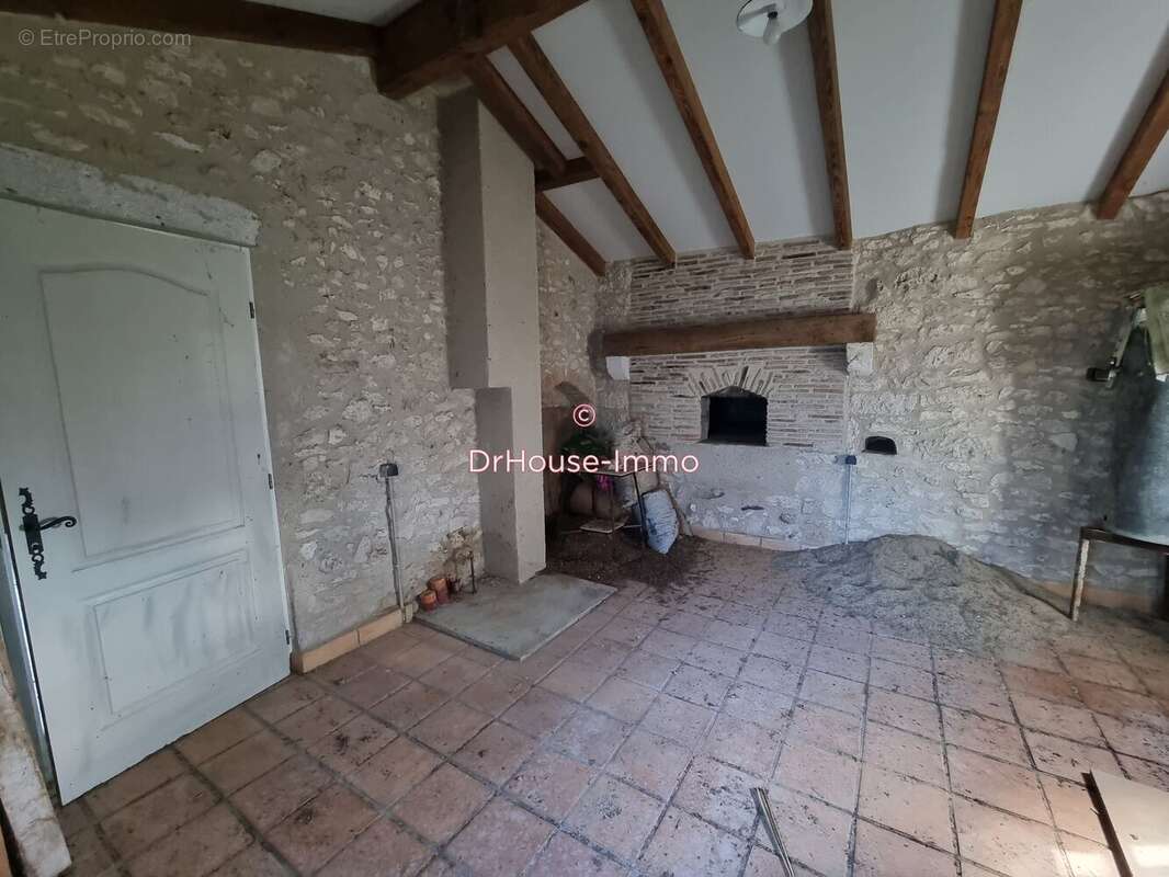 Maison 161 m² à Saint-Aubin-De-Cadelech  - photo 27
