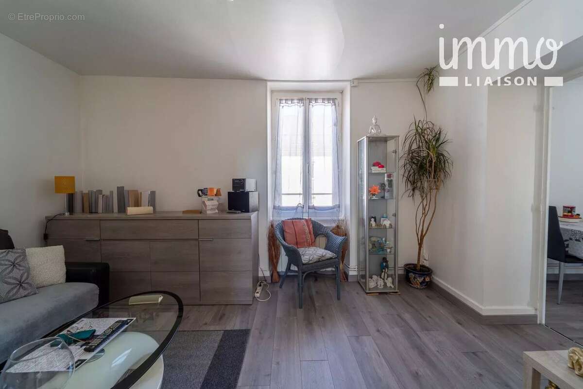 Appartement à IMPHY
