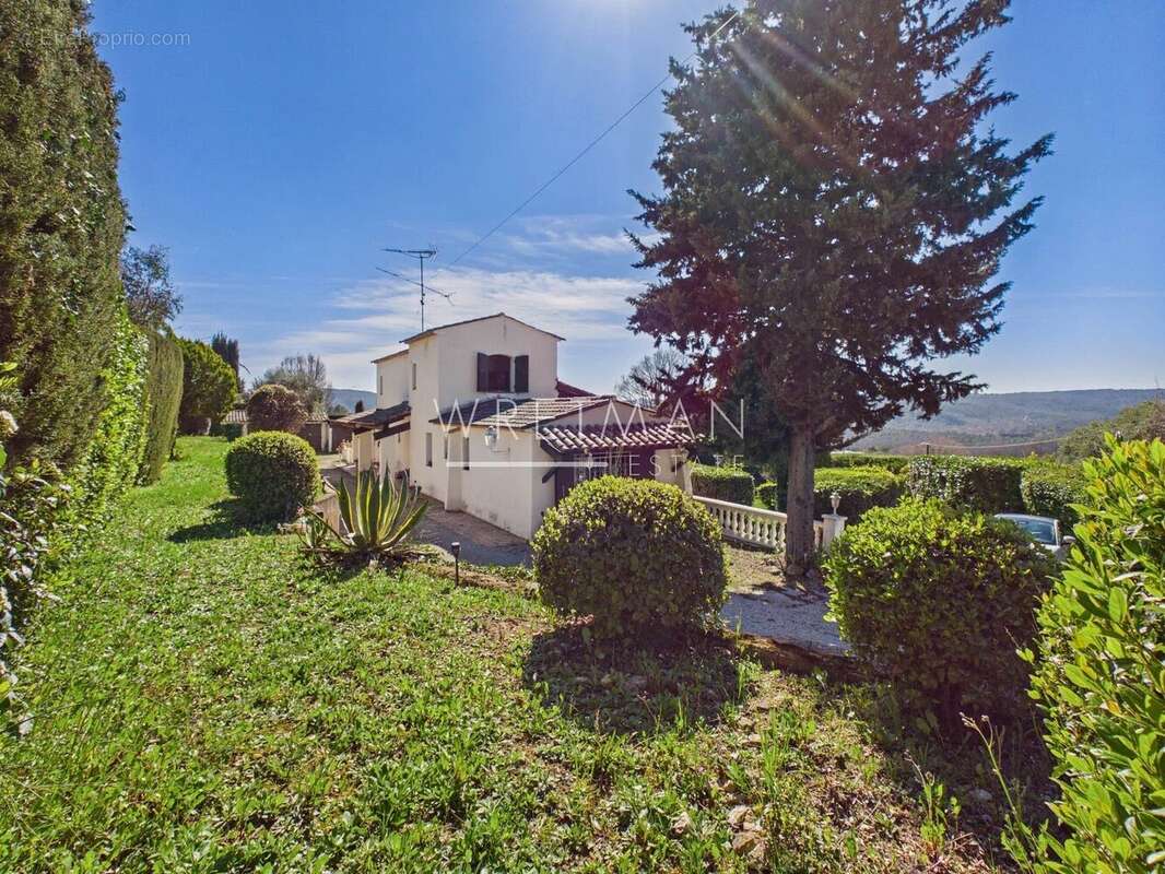 Maison à MONTAUROUX