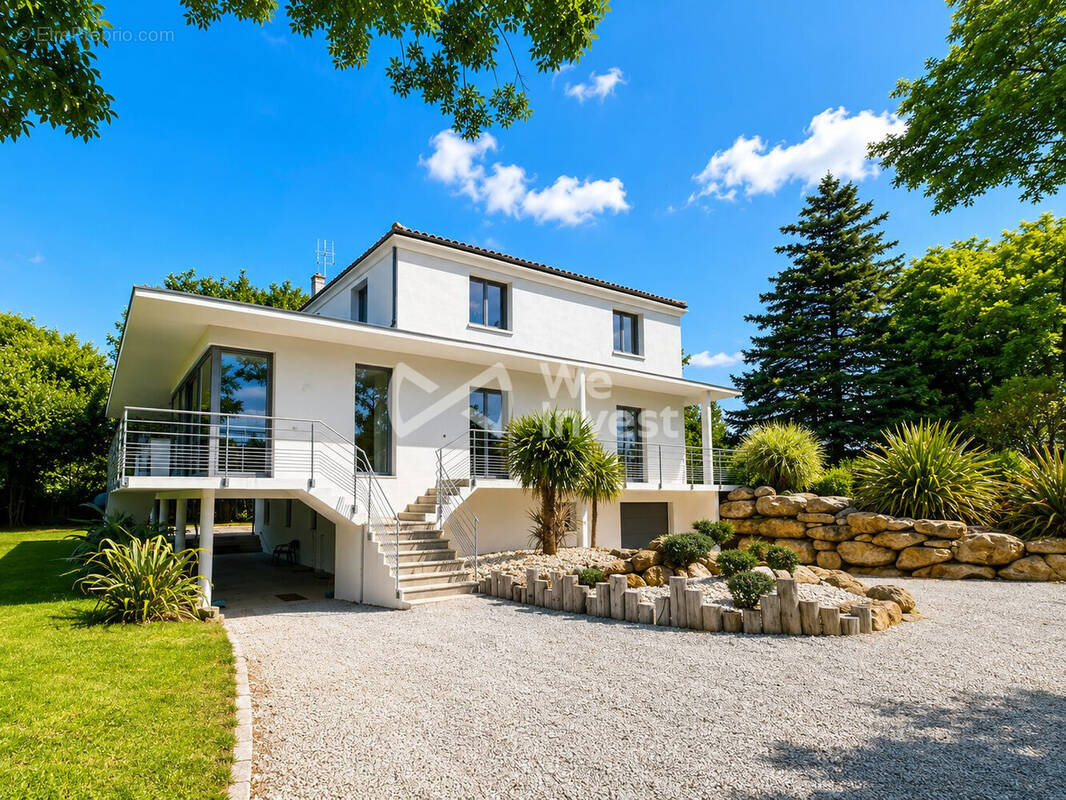 Maison à SAUJON
