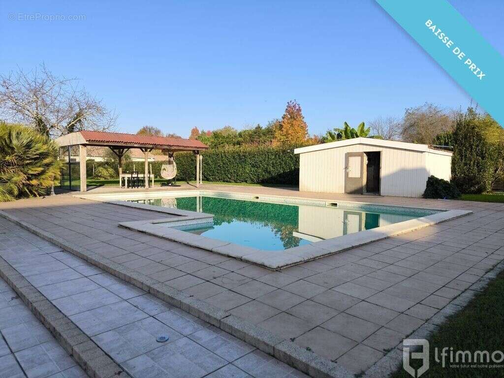 Maison à SAINT-ANDRE-DE-CUBZAC